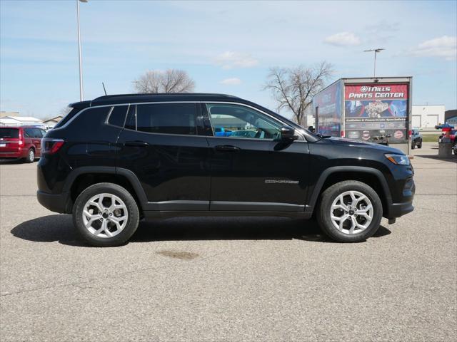 new 2025 Jeep Compass car, priced at $30,535