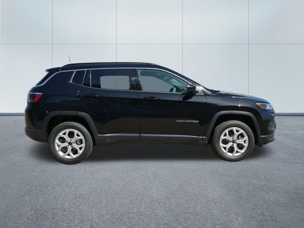 new 2025 Jeep Compass car, priced at $31,035