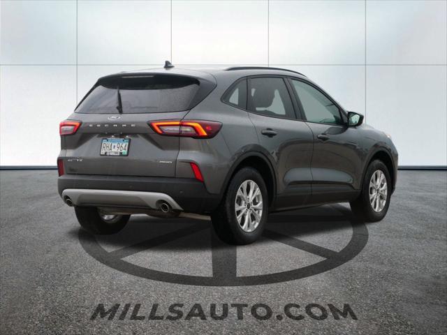 new 2025 Ford Escape car, priced at $31,970