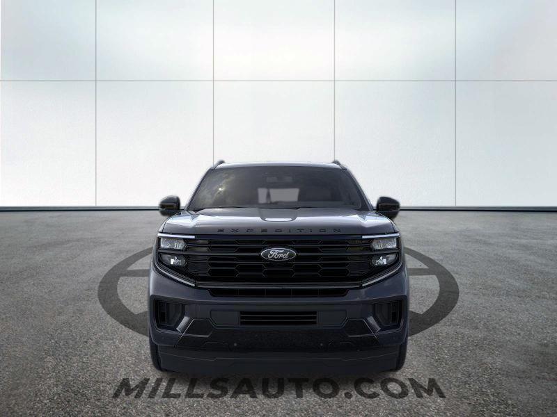 new 2025 Ford Expedition Max car, priced at $84,015