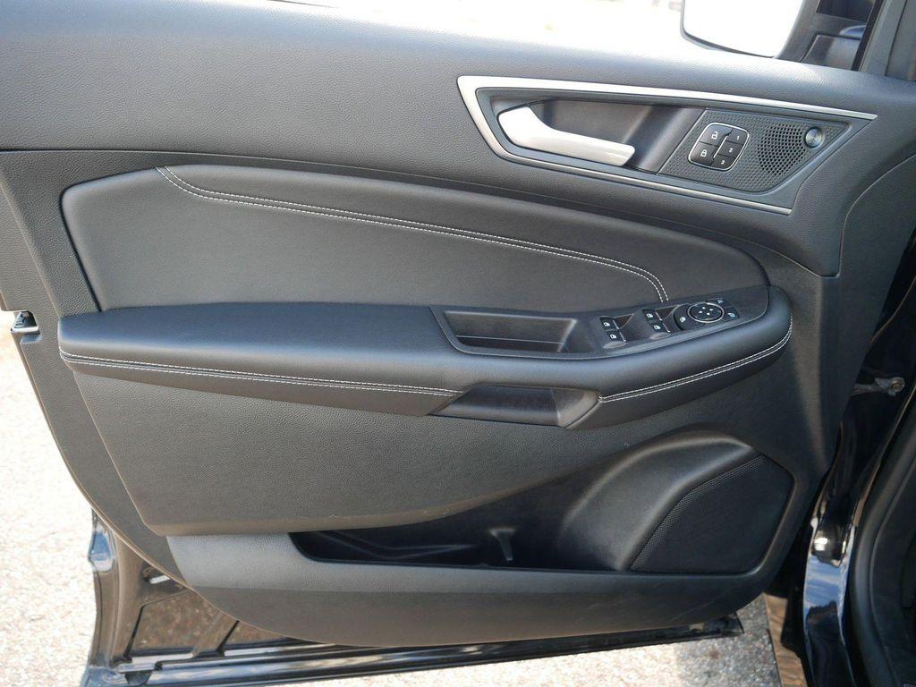 used 2024 Ford Edge car, priced at $31,991