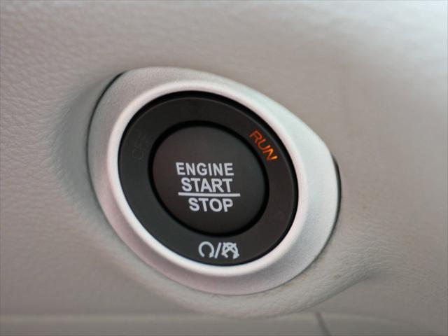 new 2024 Chrysler Pacifica car, priced at $43,456
