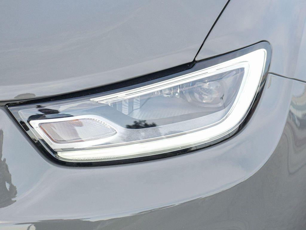 new 2024 Chrysler Pacifica car, priced at $50,080