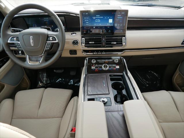 new 2024 Lincoln Navigator car, priced at $109,600