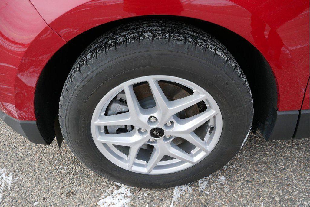 new 2024 Ford Edge car, priced at $37,803