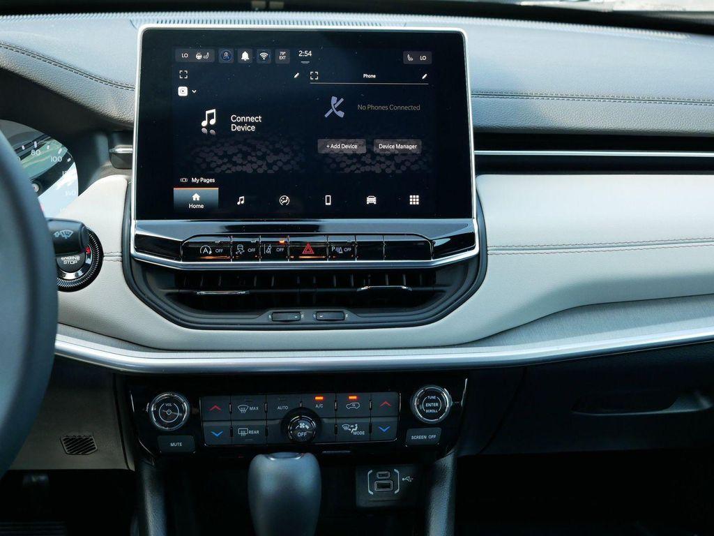 new 2025 Jeep Compass car, priced at $32,435
