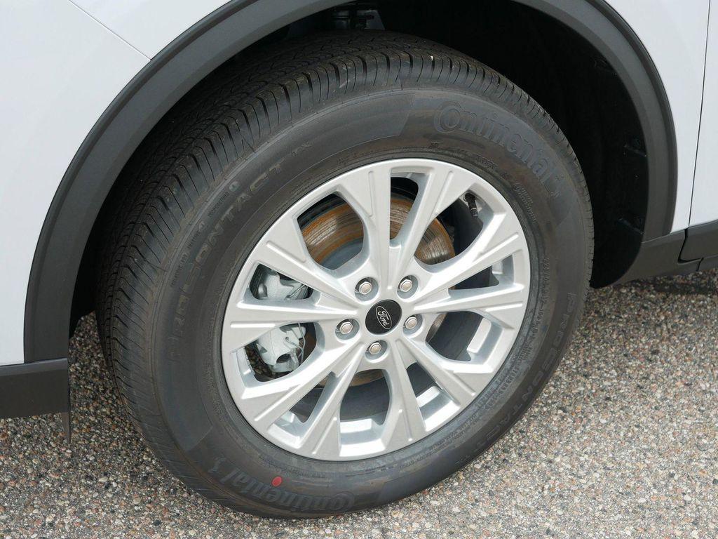 new 2025 Ford Escape car, priced at $29,250