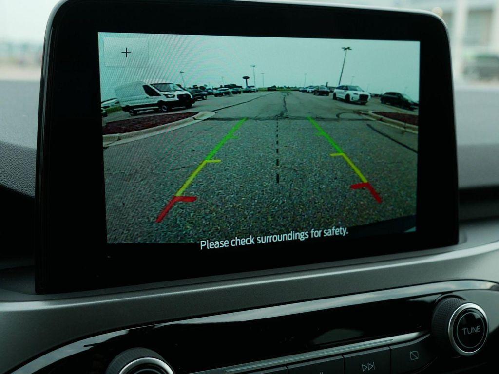 new 2025 Ford Escape car, priced at $29,250