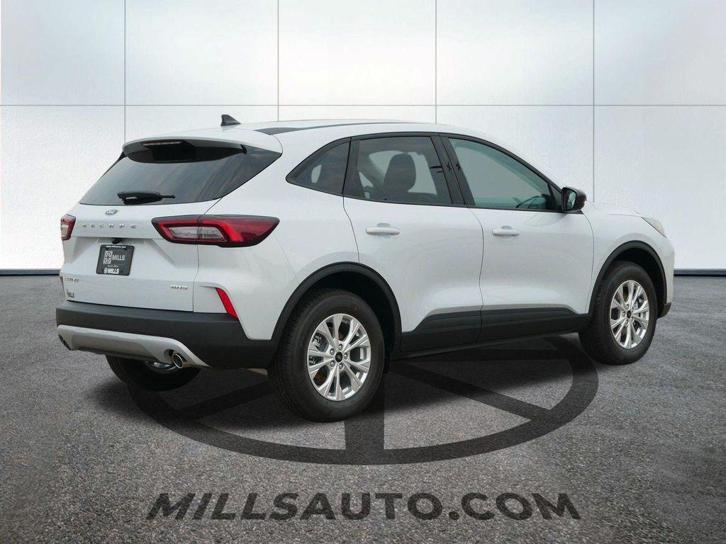 new 2025 Ford Escape car, priced at $29,250