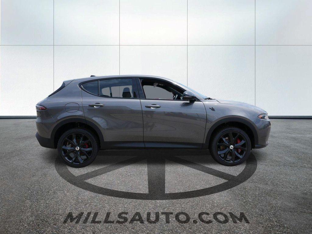 new 2024 Dodge Hornet car, priced at $33,725
