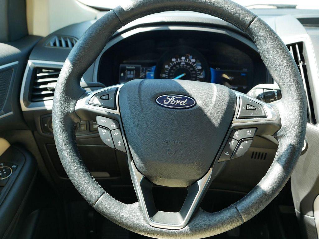 used 2024 Ford Edge car, priced at $27,991