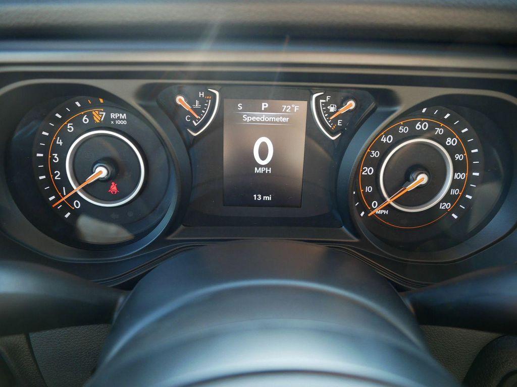 new 2025 Jeep Gladiator car, priced at $44,164