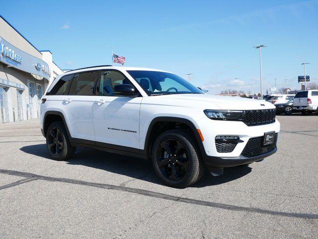 new 2024 Jeep Grand Cherokee car, priced at $54,125