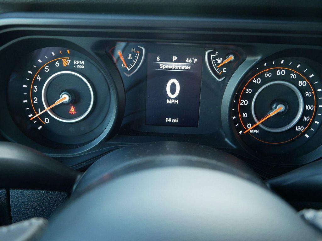 new 2025 Jeep Gladiator car, priced at $42,164