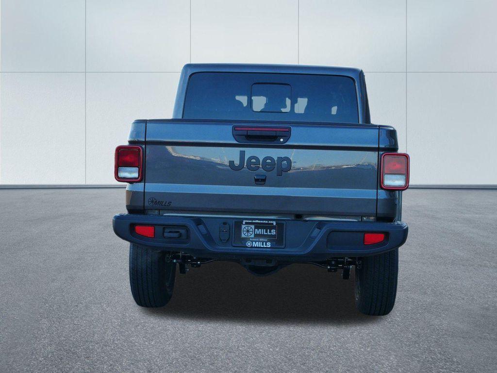 new 2025 Jeep Gladiator car, priced at $42,164