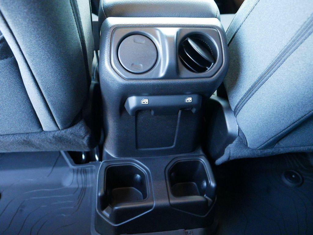 new 2025 Jeep Gladiator car, priced at $42,164