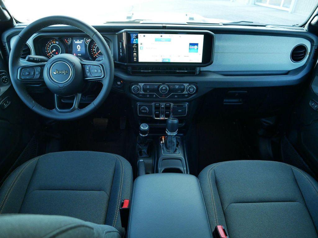 new 2025 Jeep Gladiator car, priced at $42,164