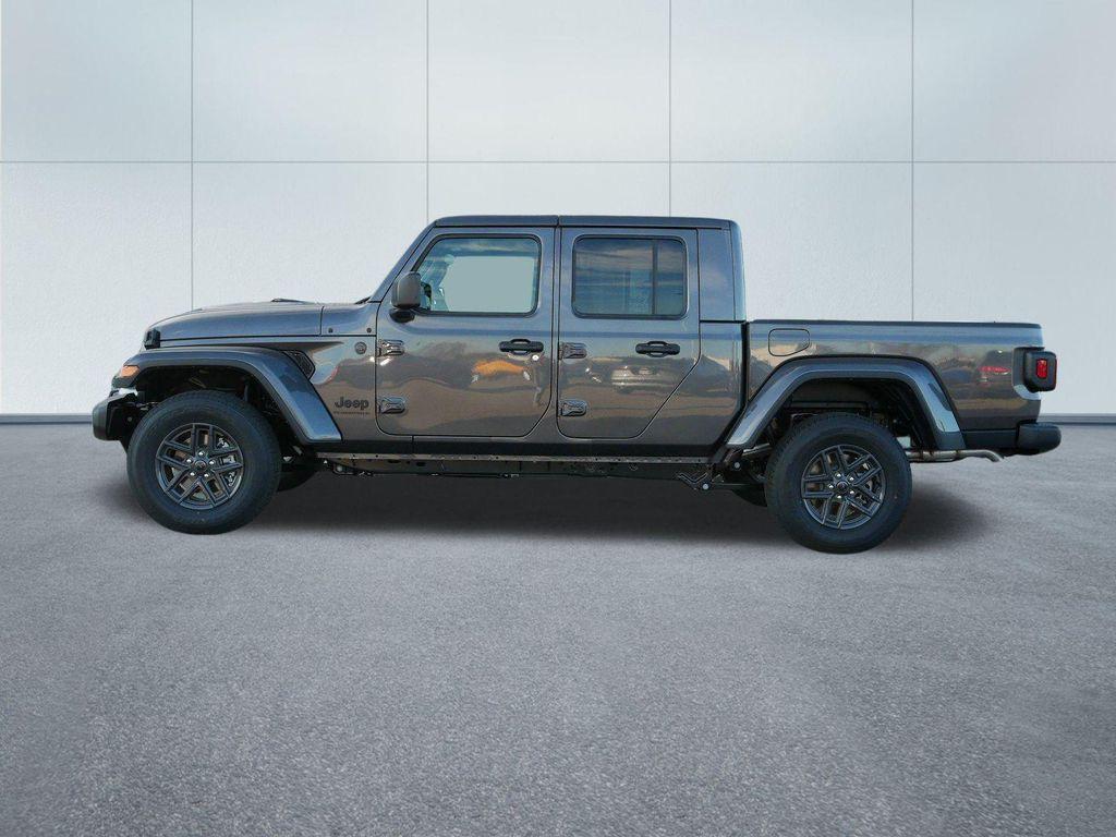 new 2025 Jeep Gladiator car, priced at $42,164