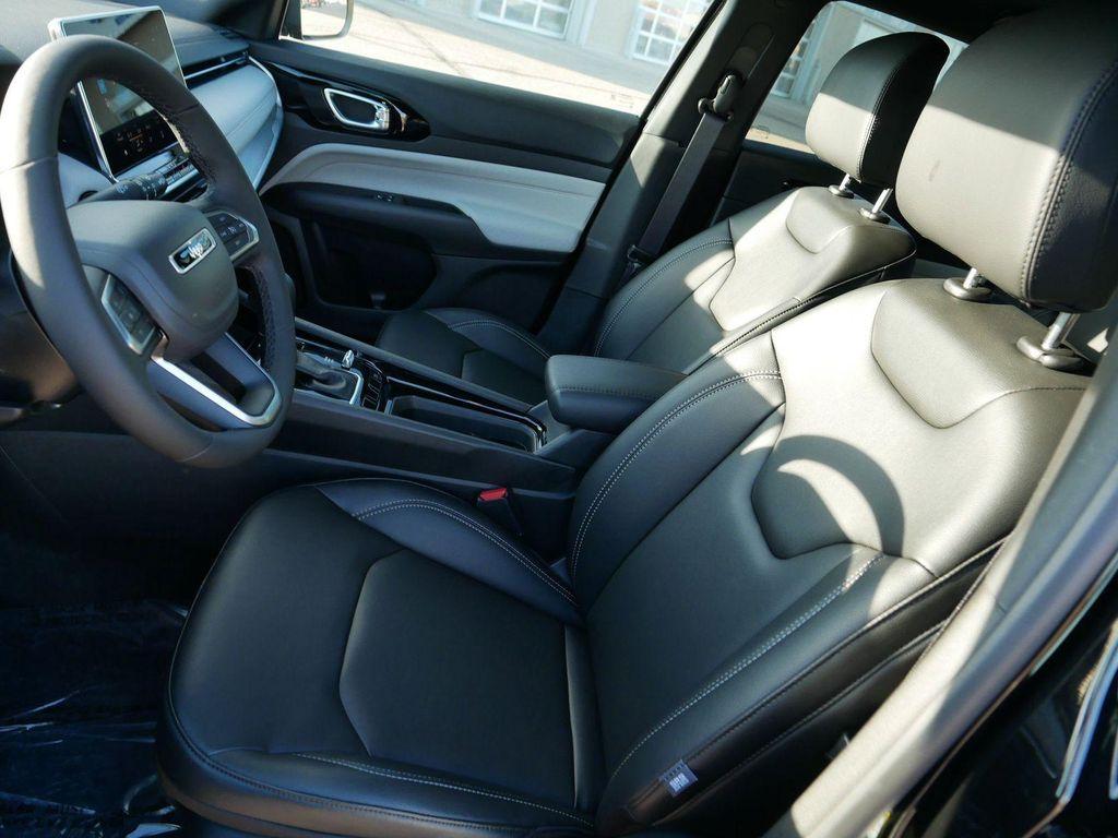 new 2026 Jeep Compass car, priced at $34,273