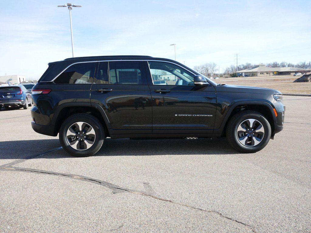 new 2024 Jeep Grand Cherokee 4xe car, priced at $53,266