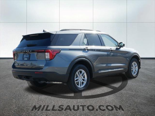 new 2025 Ford Explorer car, priced at $40,296