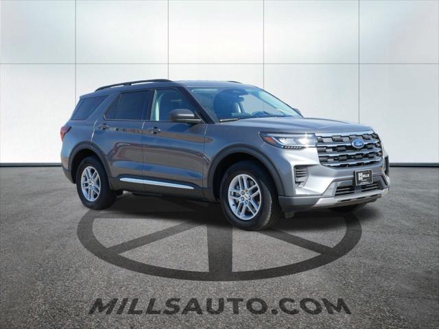 new 2025 Ford Explorer car, priced at $40,296