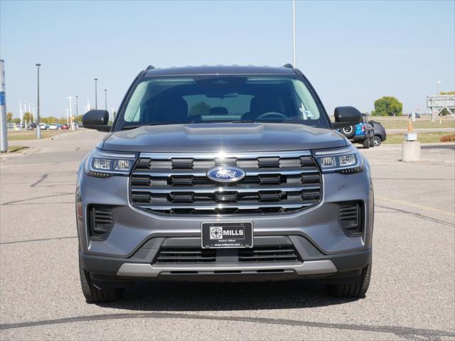 new 2025 Ford Explorer car, priced at $40,350