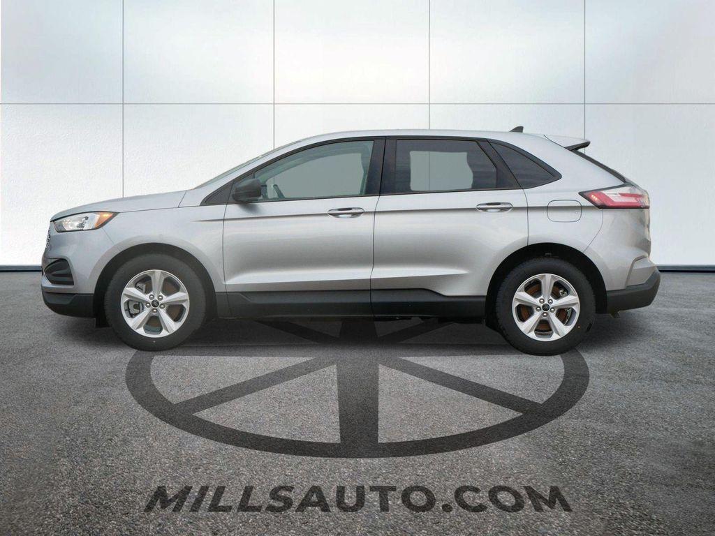 new 2024 Ford Edge car, priced at $39,011