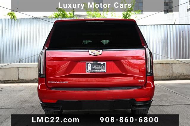 used 2021 Cadillac Escalade ESV car, priced at $60,894