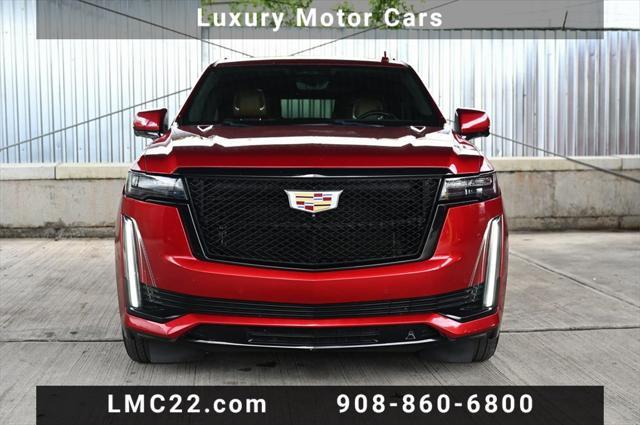 used 2021 Cadillac Escalade ESV car, priced at $60,894