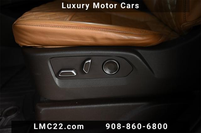 used 2021 Cadillac Escalade ESV car, priced at $60,894