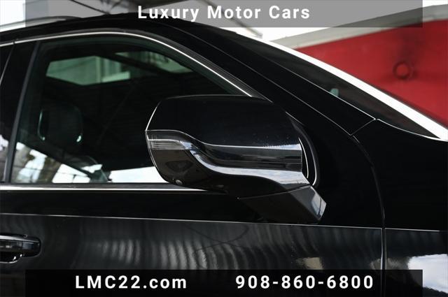 used 2023 Cadillac Escalade ESV car, priced at $60,892