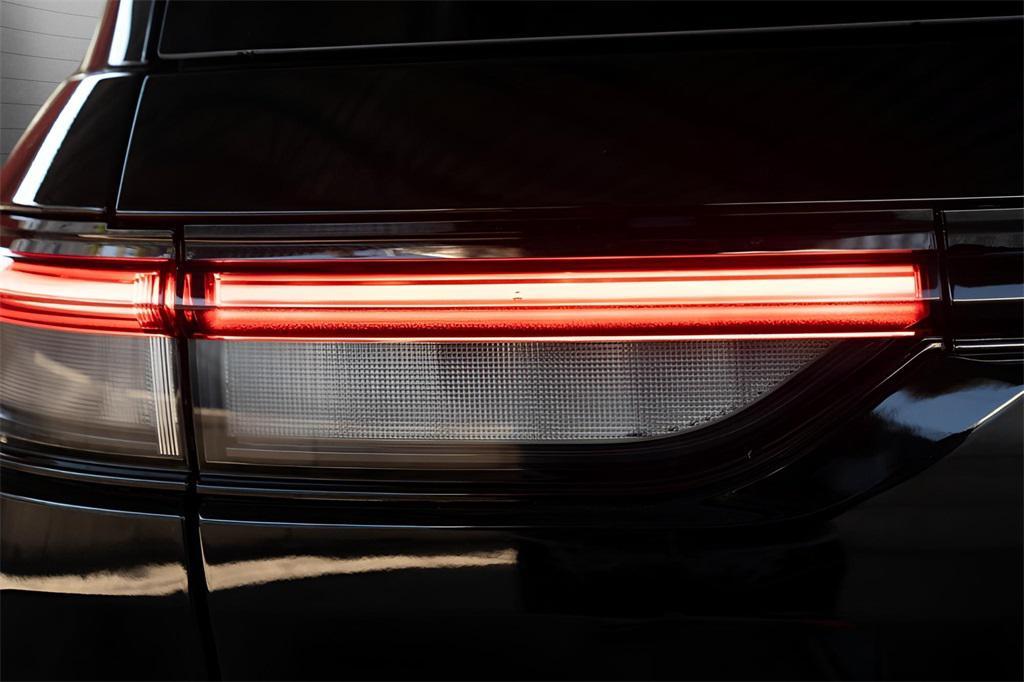 used 2024 Jeep Grand Cherokee car, priced at $33,652