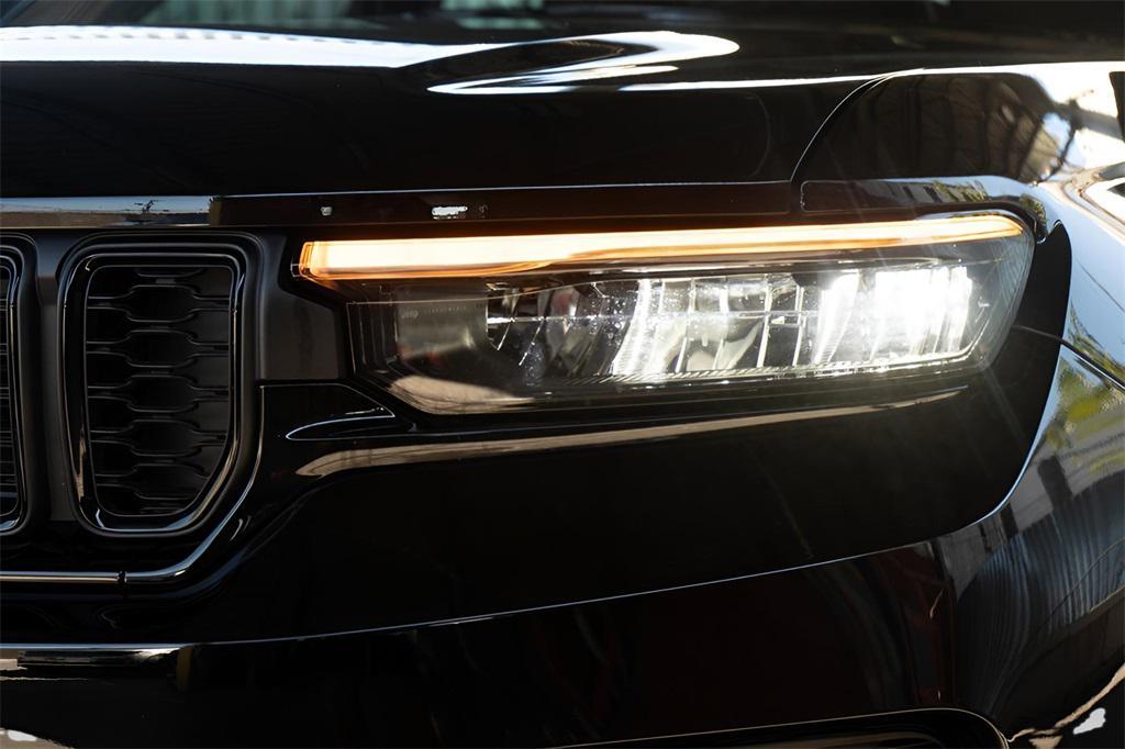 used 2024 Jeep Grand Cherokee car, priced at $33,652