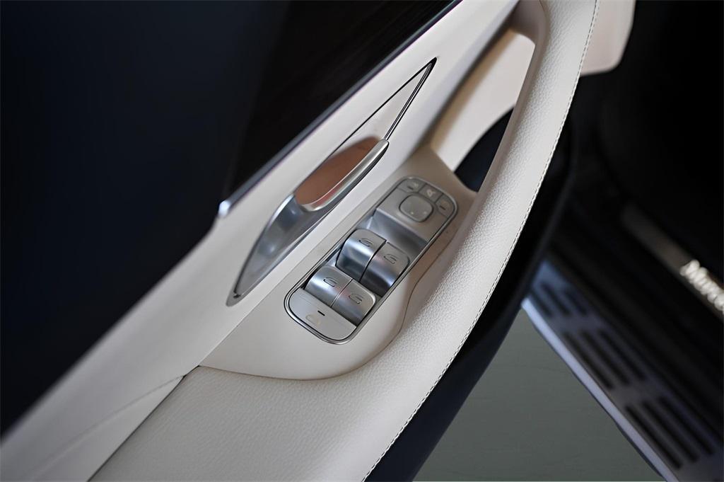 used 2024 Mercedes-Benz GLE 350 car, priced at $49,489