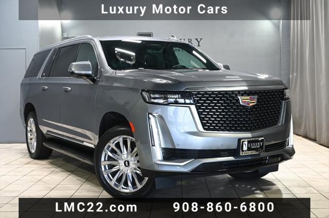 used 2022 Cadillac Escalade ESV car, priced at $58,888