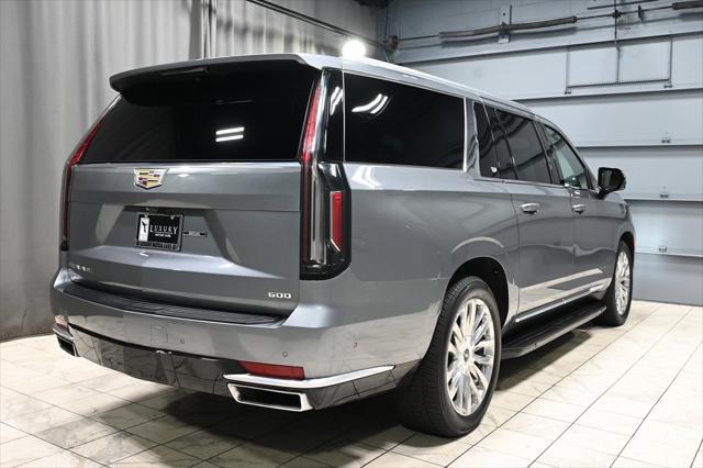 used 2022 Cadillac Escalade ESV car, priced at $58,888