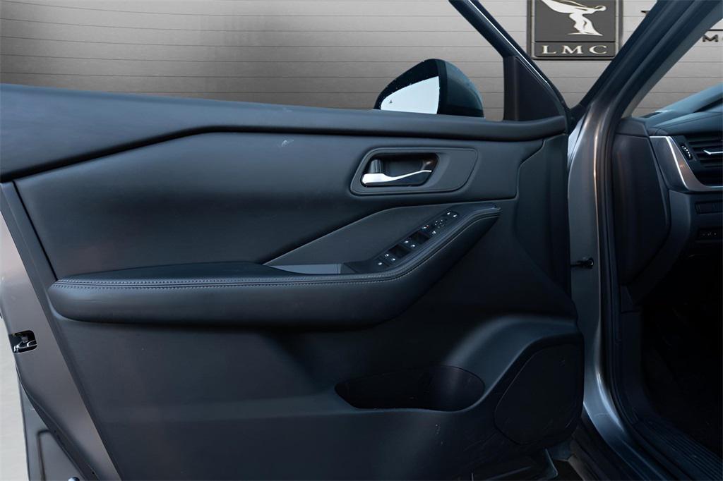 used 2024 Nissan Rogue car, priced at $17,796