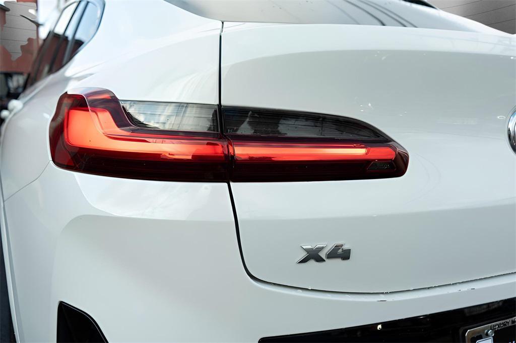 used 2022 BMW X4 car, priced at $36,089