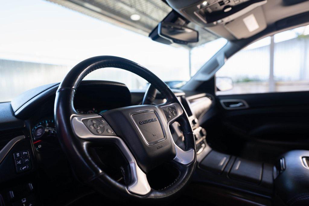 used 2019 GMC Yukon car, priced at $32,499