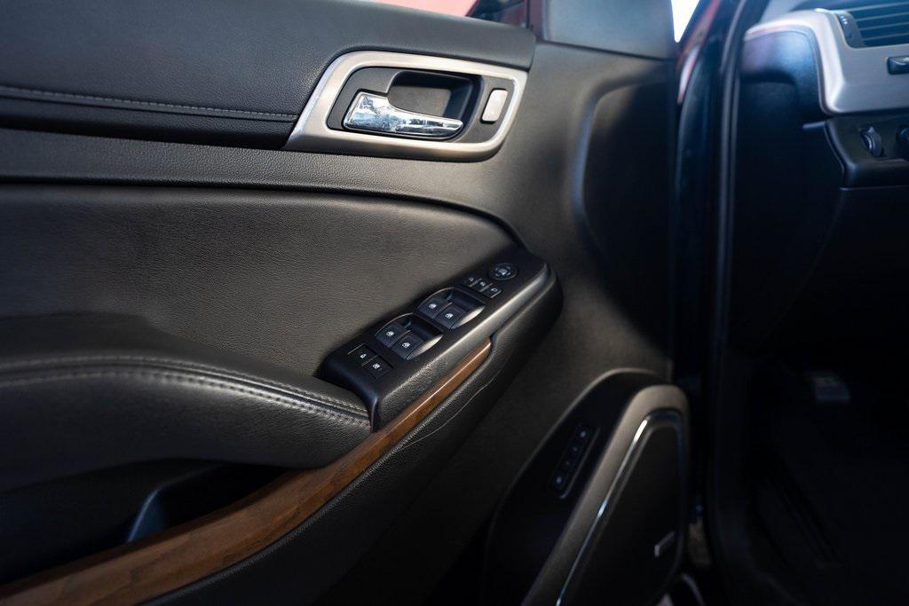 used 2019 GMC Yukon car, priced at $32,499