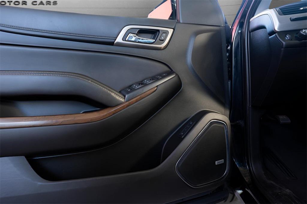 used 2019 GMC Yukon car, priced at $29,598