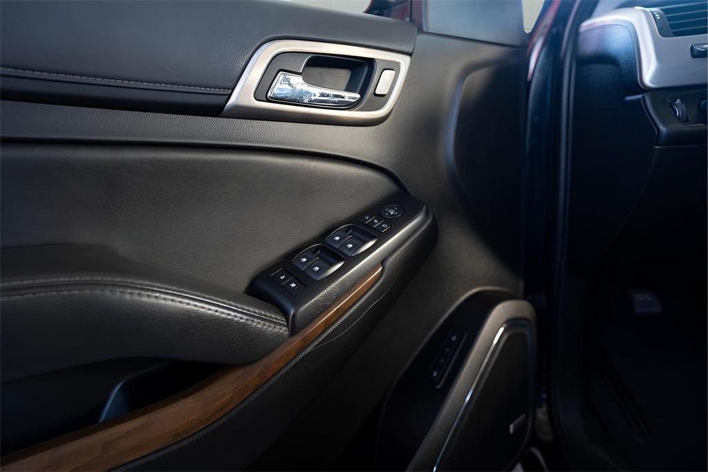 used 2019 GMC Yukon car, priced at $29,598