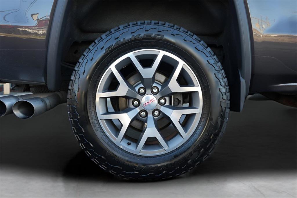 used 2014 GMC Sierra 1500 car, priced at $15,289