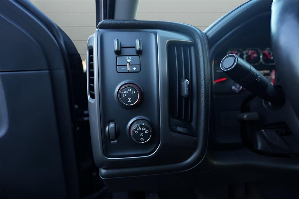 used 2014 GMC Sierra 1500 car, priced at $15,289