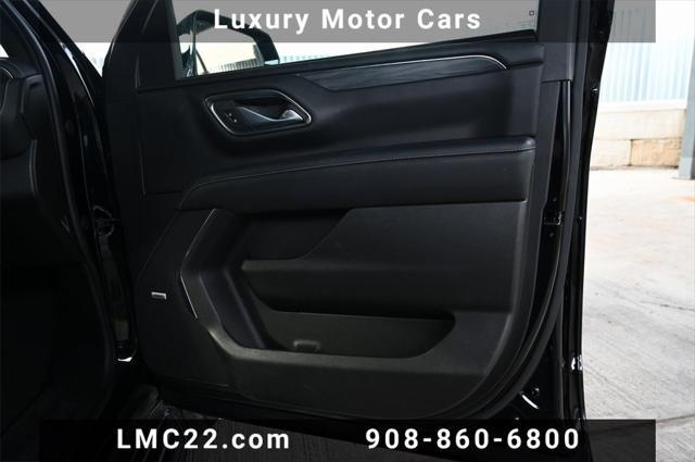 used 2022 GMC Yukon car, priced at $53,687