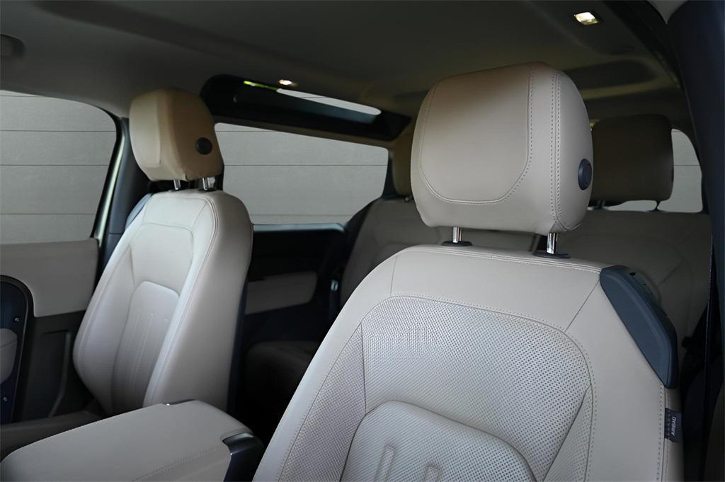 used 2021 Land Rover Defender car, priced at $39,900