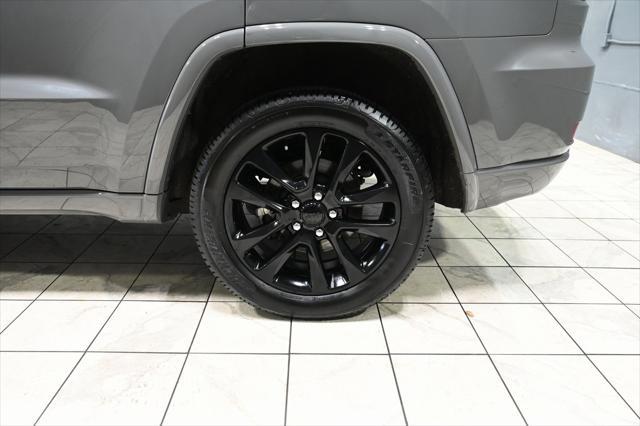 used 2021 Jeep Grand Cherokee car, priced at $23,576