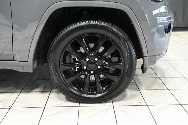 used 2021 Jeep Grand Cherokee car, priced at $23,576