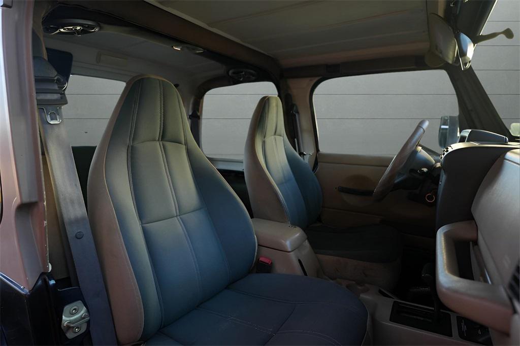 used 1999 Jeep Wrangler car, priced at $5,698